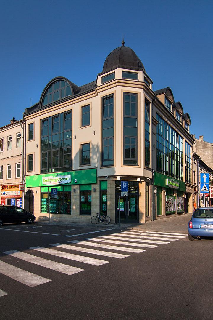 COMMERCIAL BUILDING IN PRZEMYŚL